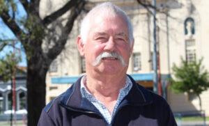 Norton up for another tilt at MAV board