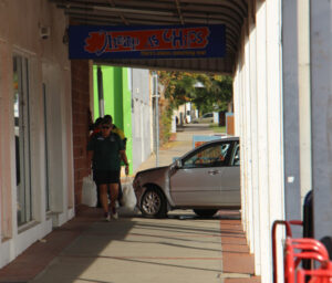 Driver hits wall in mishap