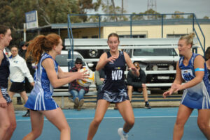 Blues run over stunned Roos