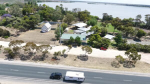 Doubts over Lake Charm school