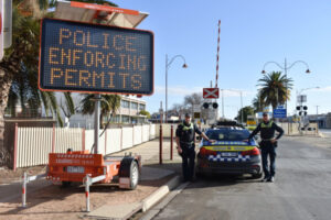 COVID Swan Hill rule breakers include Melburnians, SA man