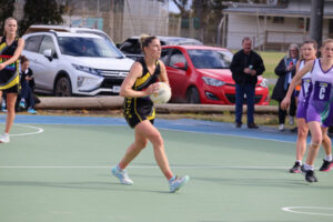 Woorinen grab last finals spot