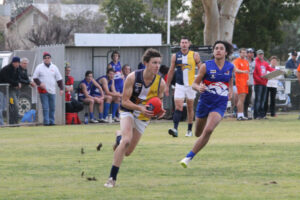 Composed Eagles down Dogs