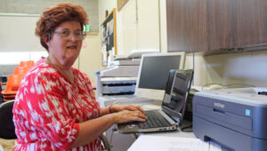 Electronics assist show volunteers