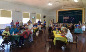 Ultima locals enjoy lunch