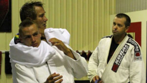 Martial Arts master hosts seminar