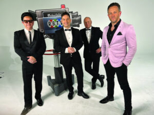 Robertson brothers return