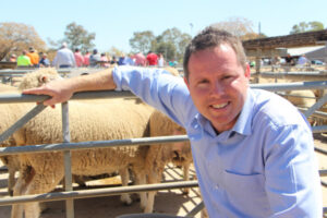 Andrew Broad resigns from ministry