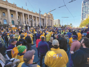 Farmers, firies unite