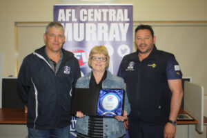 Tiger takes out top gong