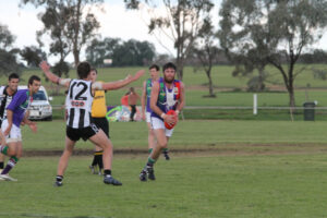 Kangas get past Magpies