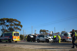 Drivers rescued after collision