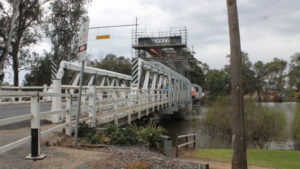 Proponents of 4b turn up the heat