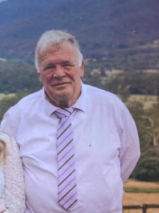 Former mayor Leigh Byron eyes council seat