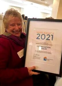 Neighbourly support for regional communities