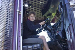 Truckie brings story to life