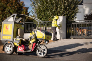 Posties want dog attacks crackdown