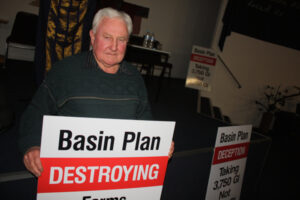 Call for pledges in basin plan fight