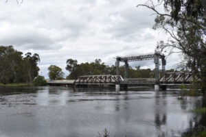 Flood probe will visit regions