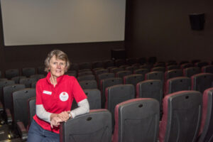 Curtain up on fundraising