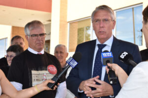 Peter Walsh re-elected Nationals leader