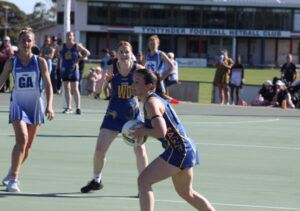 Eagles end Roos’ reign