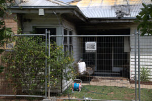 Paramedics treat person after Swan Hill house fire