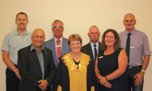 Hard act to follow: New mayor elected