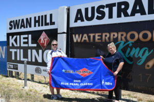 Ladie vie for blue pearl event