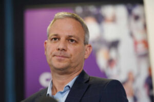 REMOTELY ‘RIGHT’