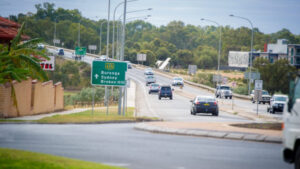 Permits needed to cross NSW-Victoria border after closure