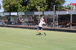 McCallum wins tennis title
