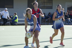 Kangas, Roos in crucial battle