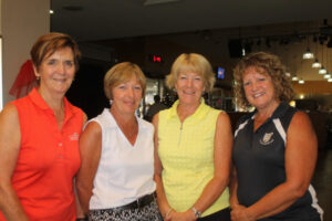 Close contest in Christmas four-ball