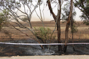 Strong winds fan Ultima East blaze