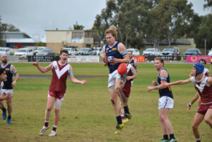 Blues win in the wet
