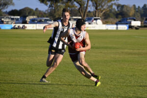 Magpies keep Swans grounded