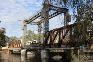 State ‘committed’ to bridge