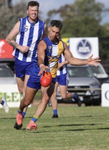 Eagles fly to dominant win