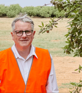 Piangil orchard delivers for Select Harvests