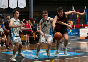 Flyers fall to white-hot Heat