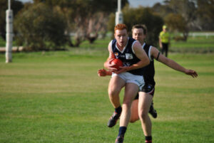 Undermanned Kerang show off their depth