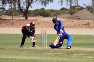 Roodogs, Raiders in top of table clash