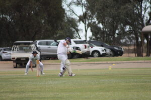 Daniels’ century gives Bulldogs the win