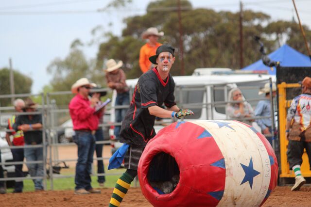 Thrills and spills headline Berri rodeo