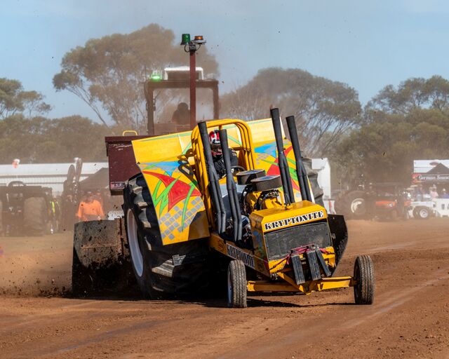 Action-packed tractor pull