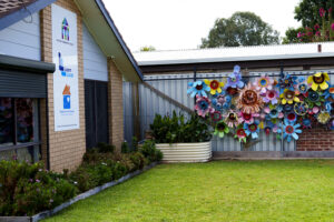 Benham backs Neighbourhood Houses