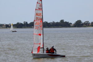 Regatta prevails despite calm conditions