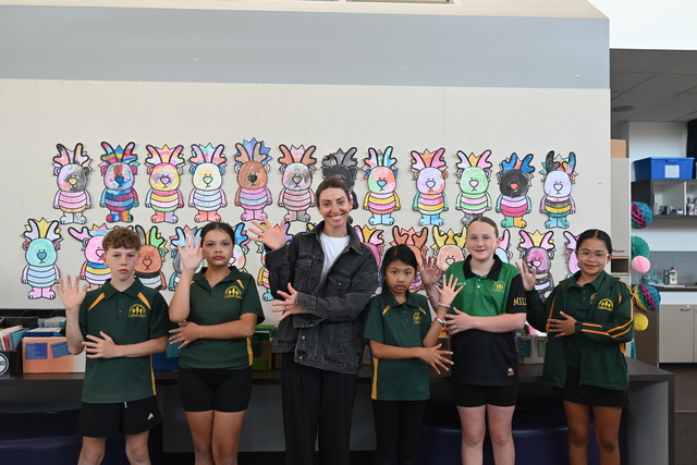 Learning about Anzac Day through Auslan