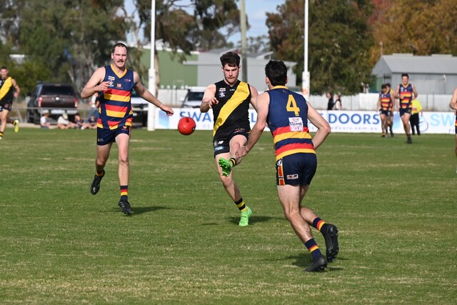 Tigers win thriller